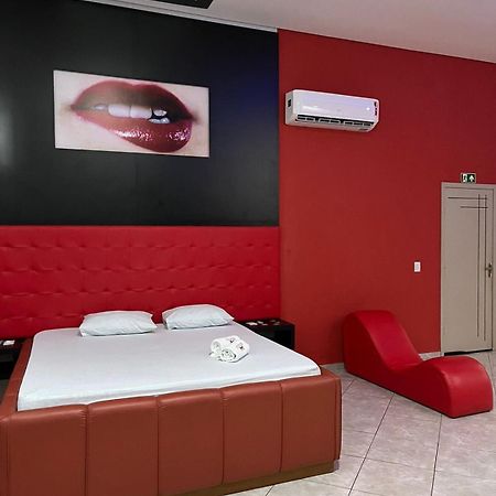 Fetiche Motel Presidente Medici  外观 照片